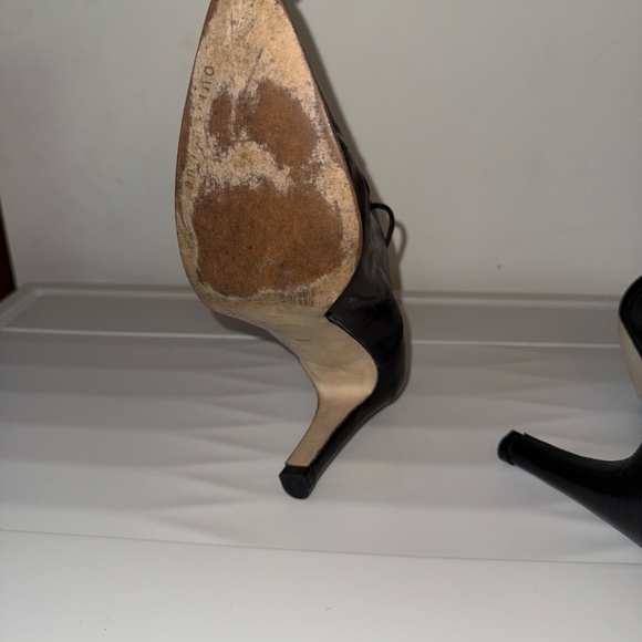 high heel shoe - Picture 3 of 3